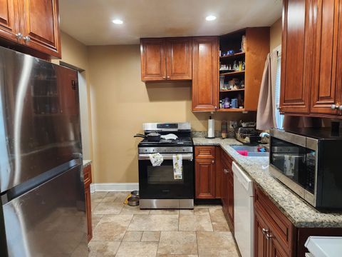 Tiny photo for 14772 Lincoln Avenue, Dolton, IL 60419 (MLS # 12614474)