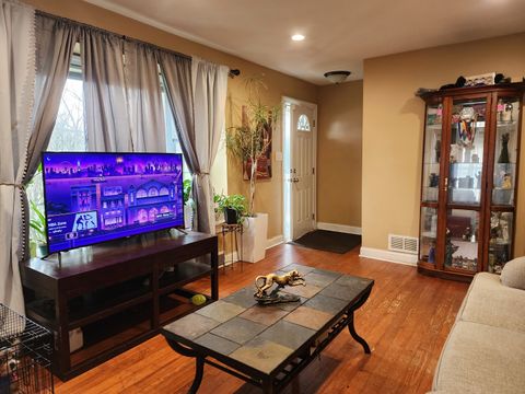 Tiny photo for 14772 Lincoln Avenue, Dolton, IL 60419 (MLS # 12614474)