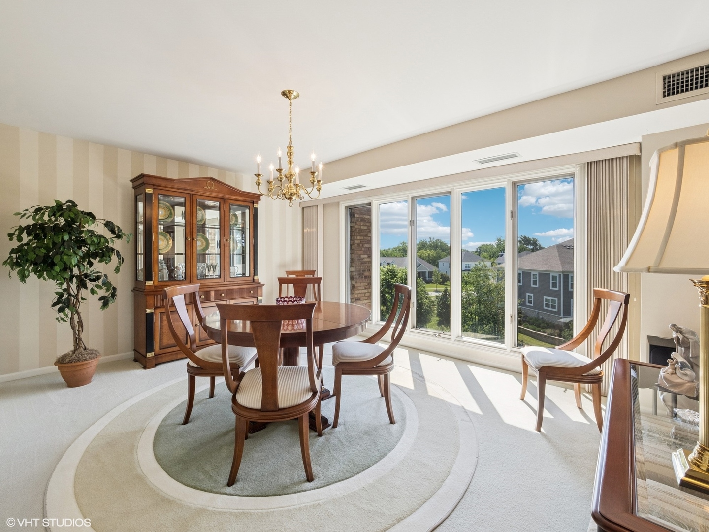 1671 Mission Hills Road 308
