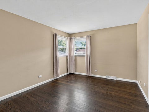 Tiny photo for 2712 W 97th Place, Evergreen Park, IL 60805 (MLS # 12797506)