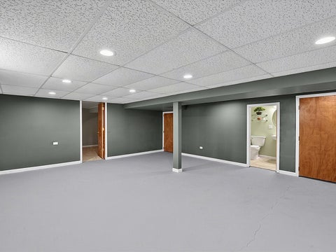 Tiny photo for 2712 W 97th Place, Evergreen Park, IL 60805 (MLS # 12797506)