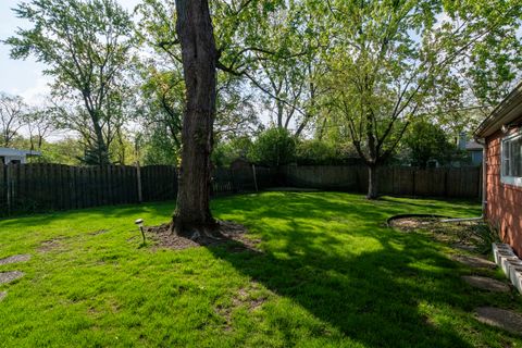 Tiny photo for 2323 Clyde Terrace, Homewood, IL 60430 (MLS # 12567682)