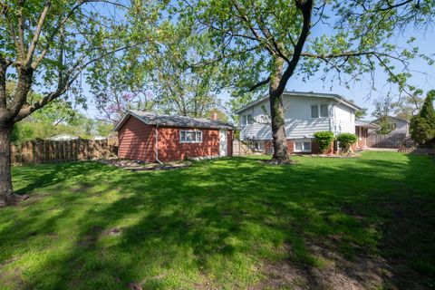 Tiny photo for 2323 Clyde Terrace, Homewood, IL 60430 (MLS # 12567682)