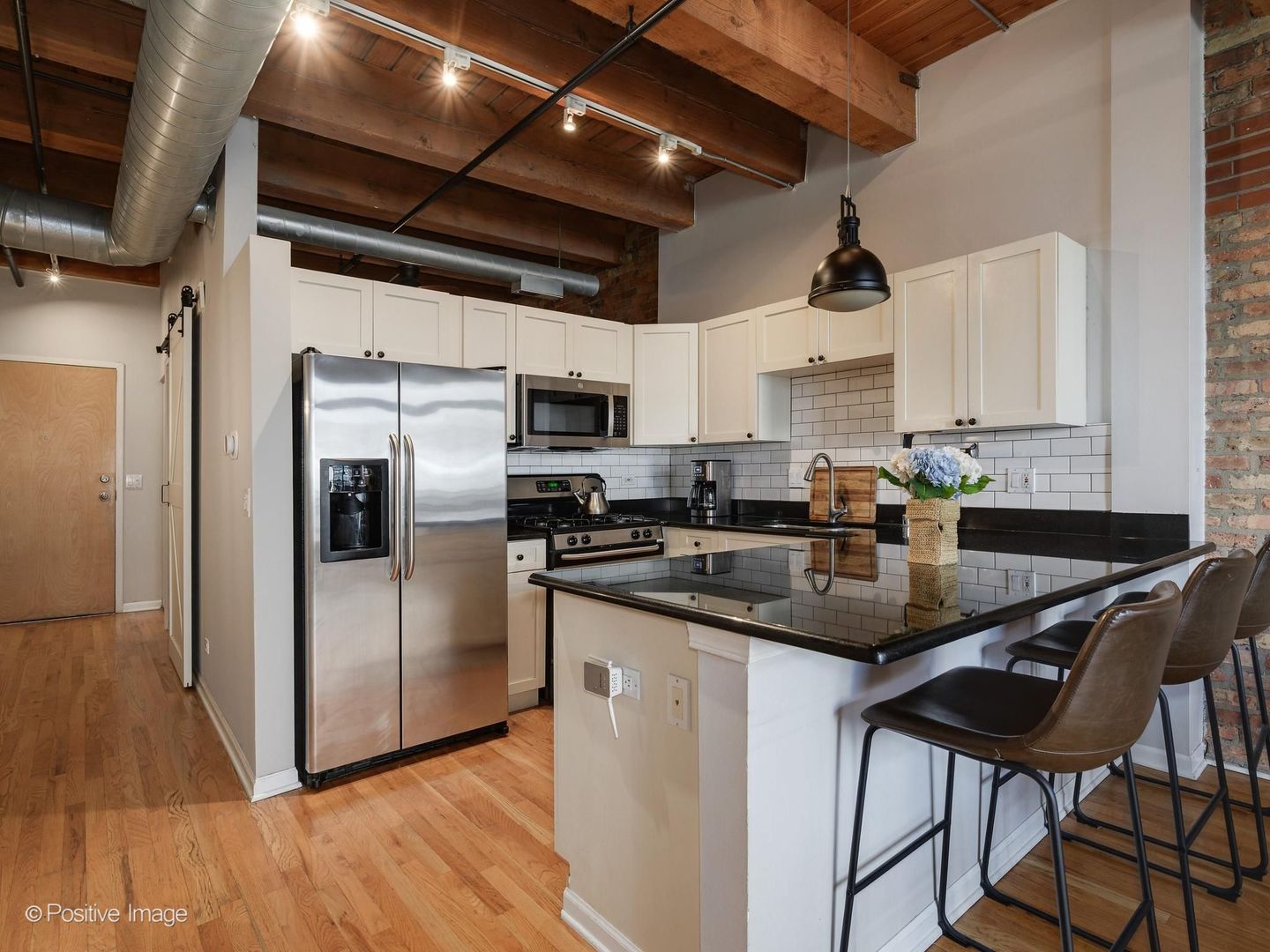 520 W Huron Street 507