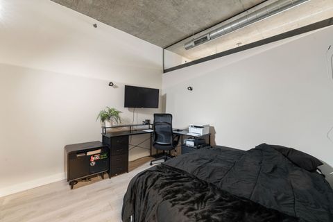 Tiny photo for 1305 S Michigan Avenue #907, Chicago, IL 60605 (MLS # 12581968)
