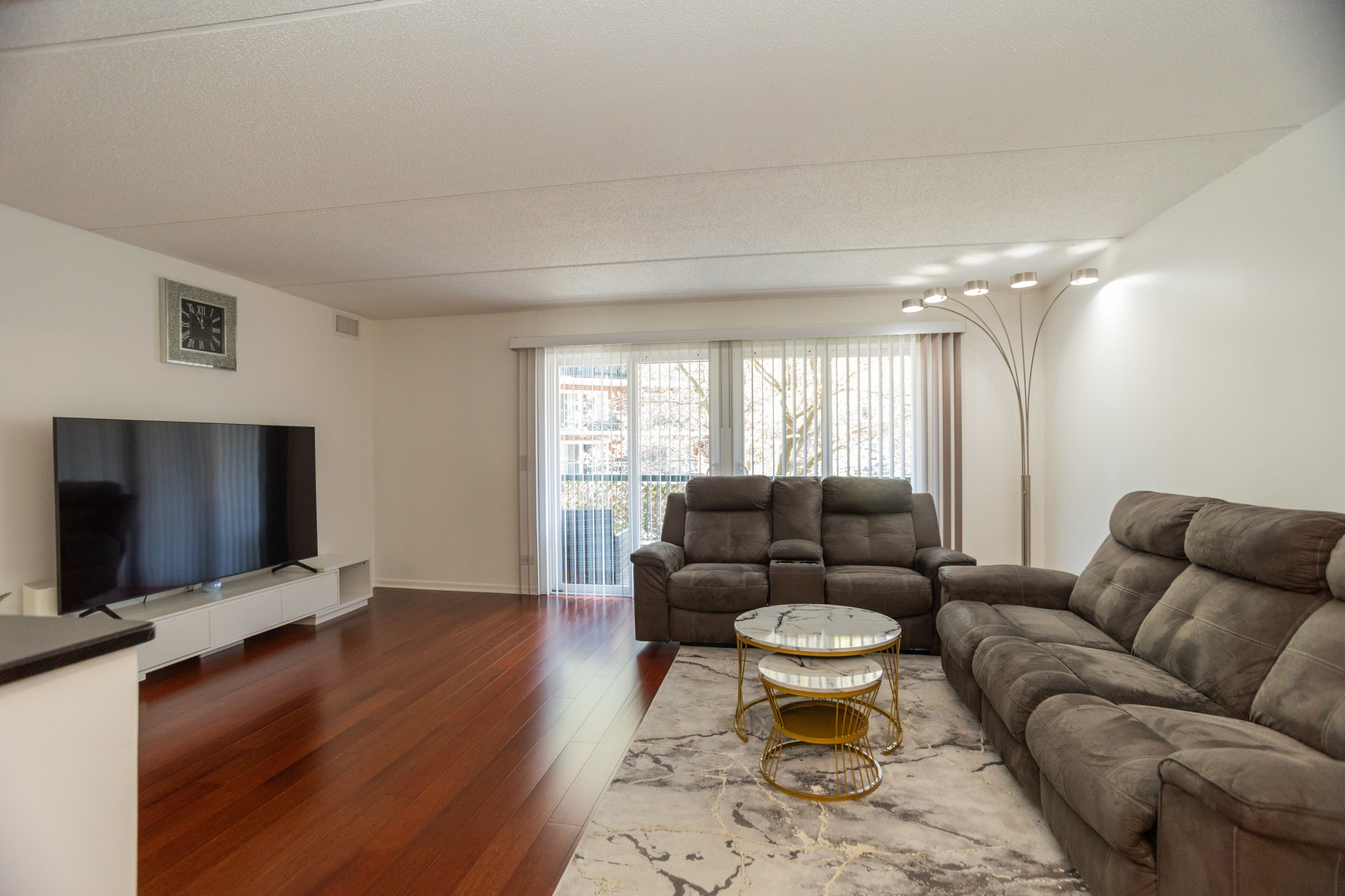 8560 W Foster Avenue 209