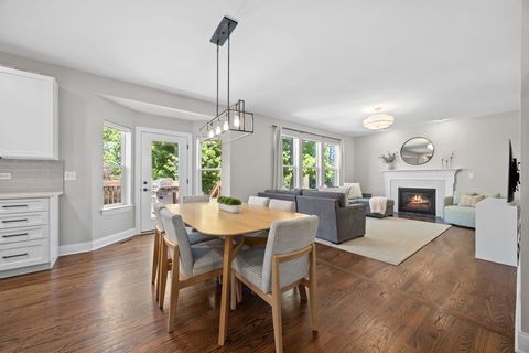 Tiny photo for 5810 Washington Street, Downers Grove, IL 60516 (MLS # 12672907)