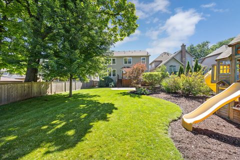 Tiny photo for 5810 Washington Street, Downers Grove, IL 60516 (MLS # 12672907)