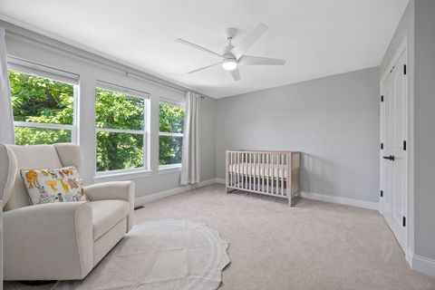 Tiny photo for 5810 Washington Street, Downers Grove, IL 60516 (MLS # 12672907)
