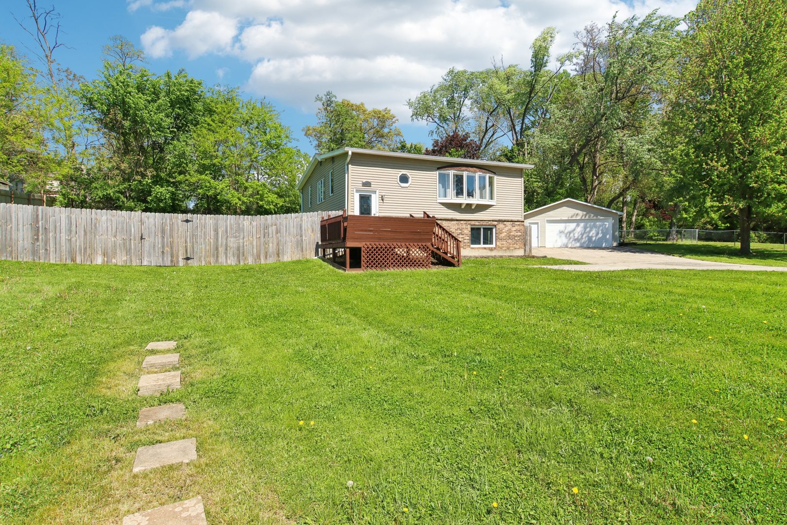 38622 N Drexel Boulevard