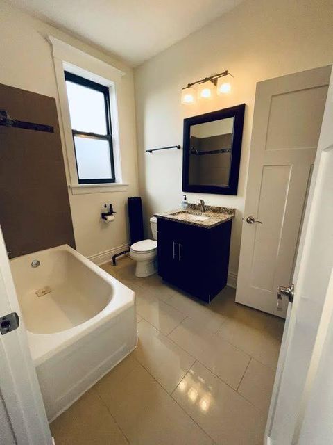 Tiny photo for 5520 S Cornell Avenue #3N, Chicago, IL 60637 (MLS # 12461450)