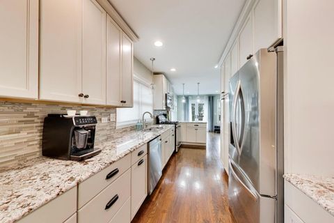 Tiny photo for 274 N Oak Street, Elmhurst, IL 60126 (MLS # 12609458)