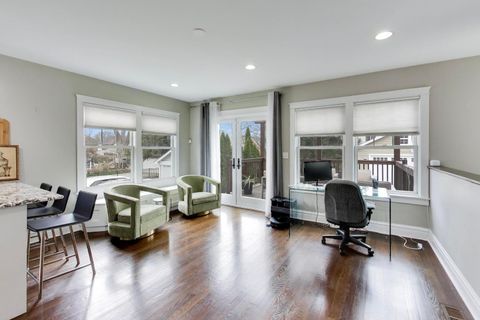 Tiny photo for 274 N Oak Street, Elmhurst, IL 60126 (MLS # 12609458)