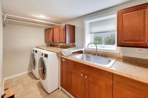 Tiny photo for 274 N Oak Street, Elmhurst, IL 60126 (MLS # 12609458)