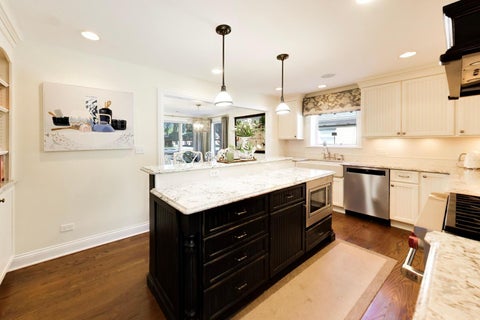Tiny photo for 833 E Rockland Road, Libertyville, IL 60048 (MLS # 12741893)