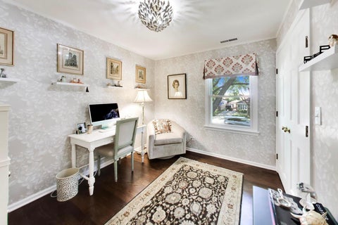 Tiny photo for 833 E Rockland Road, Libertyville, IL 60048 (MLS # 12741893)