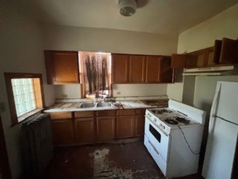 Tiny photo for 7429 S Vernon Avenue, Chicago, IL 60619 (MLS # 12544493)