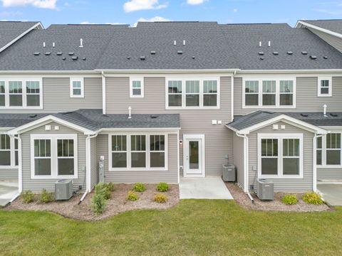 Tiny photo for 664 Switchgrass Way, Bolingbrook, IL 60490 (MLS # 12462705)