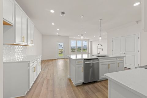 Tiny photo for 664 Switchgrass Way, Bolingbrook, IL 60490 (MLS # 12462705)