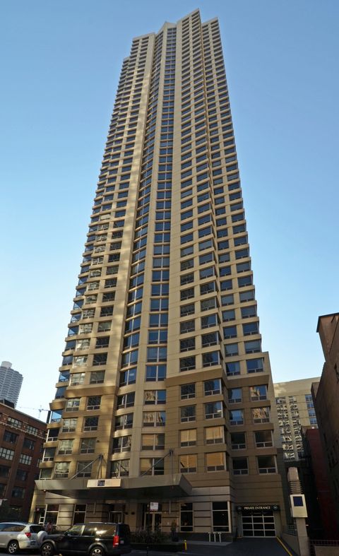 440 N WABASH Avenue 3302 Chicago IL 60611