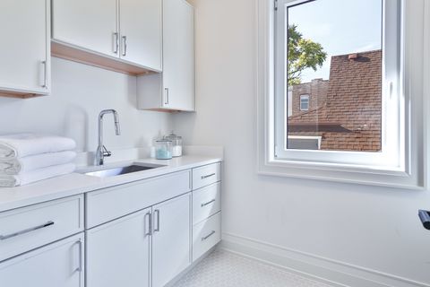 Tiny photo for 1633 W Balmoral Avenue, Chicago, IL 60640 (MLS # 12490927)