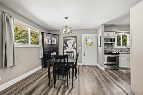 Tiny photo for 1612 Forrest Boulevard, St. Charles, IL 60174 (MLS # 12746682)