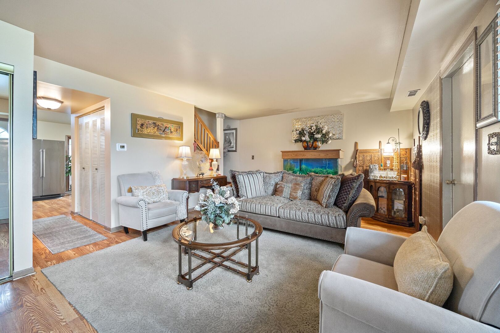 2626 E MARTHA Place