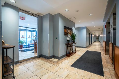 Tiny photo for 6030 N Sheridan Road #508, Chicago, IL 60660 (MLS # 12599766)