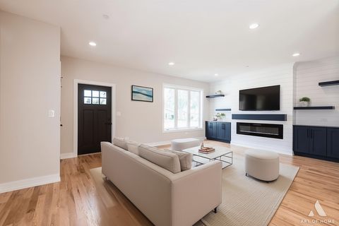 Tiny photo for 7957 W 73 Place, Bridgeview, IL 60455 (MLS # 12478720)