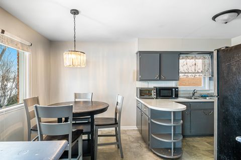 Tiny photo for 7727 New England Avenue, Burbank, IL 60459 (MLS # 12531093)