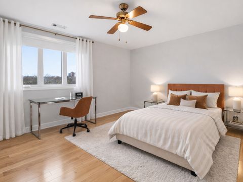 Tiny photo for 9332 Landings Lane #604, Des Plaines, IL 60016 (MLS # 12579852)