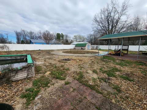 Tiny photo for 17001 Lowry Avenue, Benton, IL 62812 (MLS # 12595488)