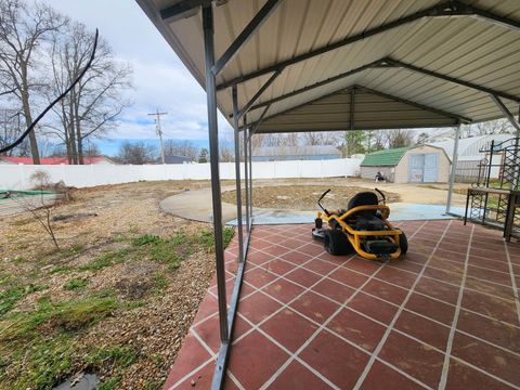 Tiny photo for 17001 Lowry Avenue, Benton, IL 62812 (MLS # 12595488)