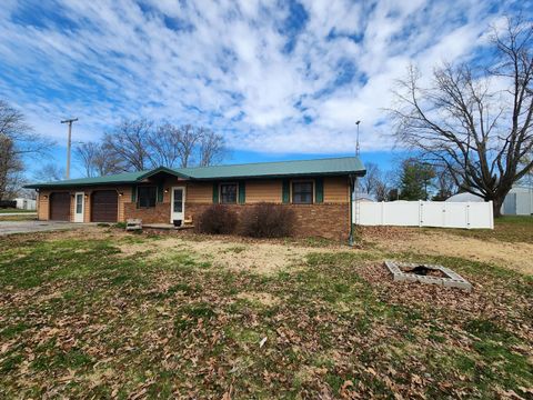 Tiny photo for 17001 Lowry Avenue, Benton, IL 62812 (MLS # 12595488)