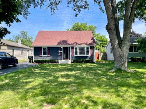 Photo of 1205 Fulton Avenue, Winthrop Harbor, IL 60096 (MLS # 12757047)