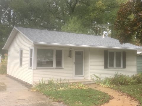 303 E Fox Road Yorkville IL 60560