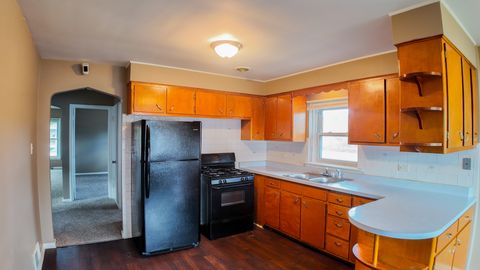 Tiny photo for 15501 Maryland Avenue, Dolton, IL 60419 (MLS # 12677069)