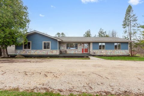 Photo of 19203 Collins Road, Marengo, IL 60152 (MLS # 12610859)