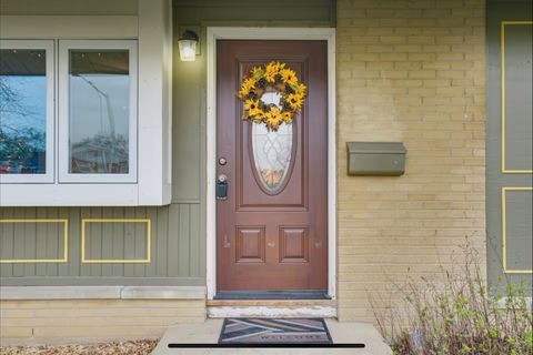 Tiny photo for Hoffman Estates, IL 60169 (MLS # 12521390)