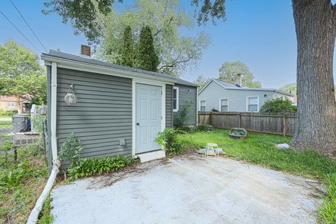 Tiny photo for 245 S Edison Avenue, Elgin, IL 60123 (MLS # 12431415)
