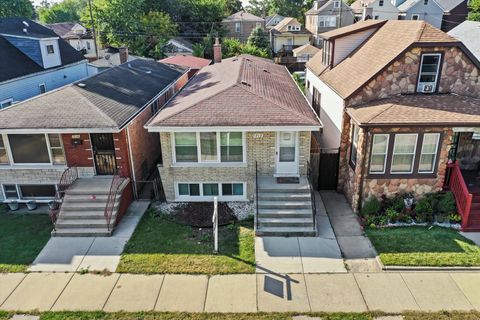 Tiny photo for 7212 S Campbell Avenue, Chicago, IL 60629 (MLS # 12488104)
