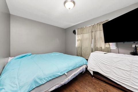 Tiny photo for 7212 S Campbell Avenue, Chicago, IL 60629 (MLS # 12488104)