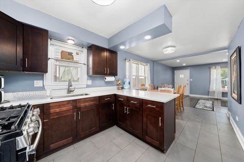 Tiny photo for 7212 S Campbell Avenue, Chicago, IL 60629 (MLS # 12488104)