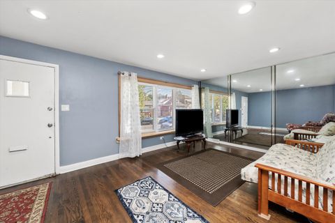 Tiny photo for 7212 S Campbell Avenue, Chicago, IL 60629 (MLS # 12488104)