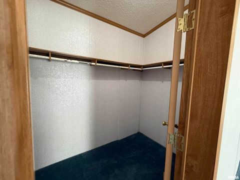 Tiny photo for 115 MOUNT JOY Road, Murphysboro, IL 62966 (MLS # EB459958)