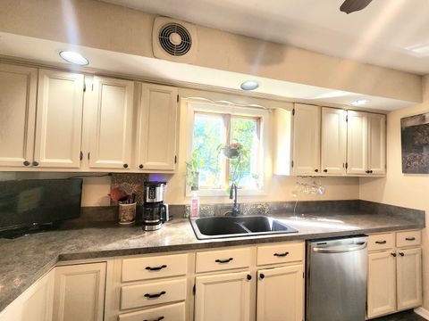 Tiny photo for 18028 Burnham Avenue, Lansing, IL 60438 (MLS # 12491663)