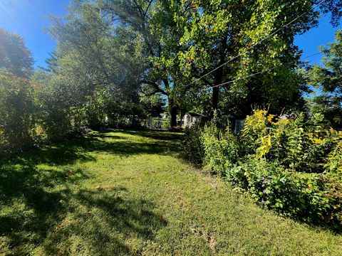Tiny photo for 18028 Burnham Avenue, Lansing, IL 60438 (MLS # 12491663)