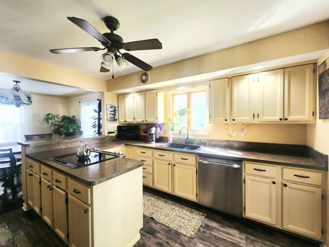 Tiny photo for 18028 Burnham Avenue, Lansing, IL 60438 (MLS # 12491663)