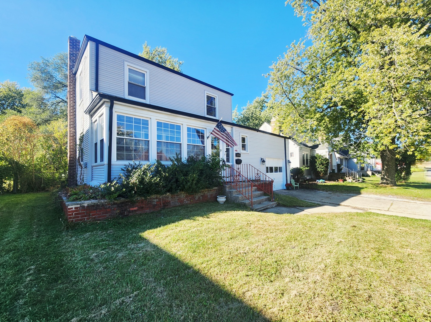 18028 Burnham Avenue