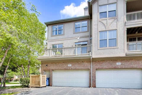 Tiny photo for 1762 Tudor Lane, Northbrook, IL 60062 (MLS # 12722044)